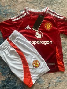 manchester united home kids kit