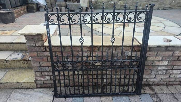 Entrance/Driveway gates