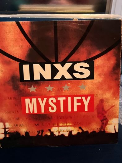 Mixed Batch of Vinyl Singles (33 Records)
