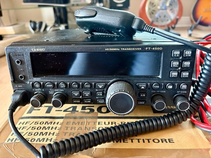Yaesu 450D HF Transceiver