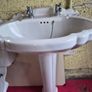 Bathroom suite Image 2