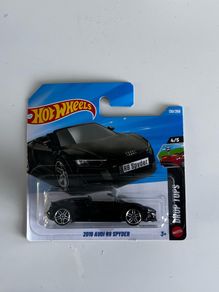 HotWheels audi r8