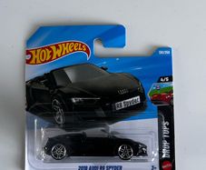 HotWheels audi r8