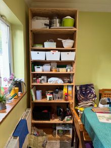 shelving unit