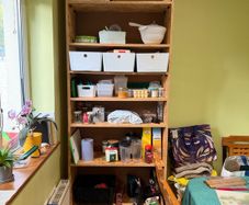 shelving unit