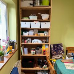 shelving unit