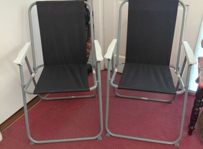 folding chairs
