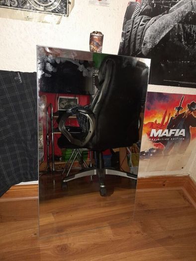 mirror