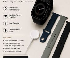Apple Watch Series 7 45mm + 3 Straps & Charger