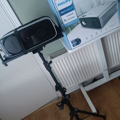 philips neopix ultra 2tv+ home projector and height adjustable stand