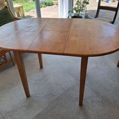 Extendable Dining Table