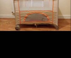 Hauck Travel Cot