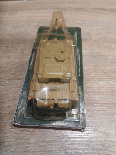 1/72 Diecast Challenger 2 Tank