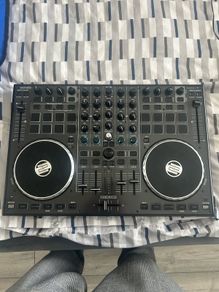 Reloop Terminal Mix 8