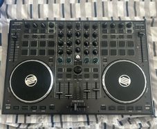Reloop Terminal Mix 8