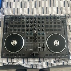 Reloop Terminal Mix 8