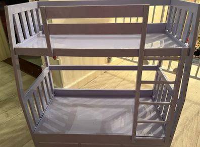 Dolls bed (OG)