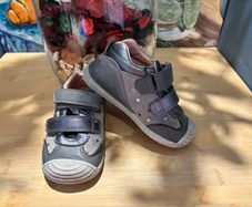 Biomechanics girl shoes