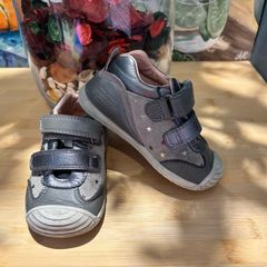 Biomechanics girl shoes