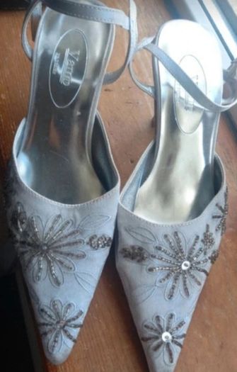 ladies heels vamps