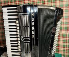 Piano accordion Hohner Morino Cassotto VN