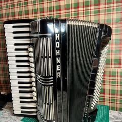 Piano accordion Hohner Morino Cassotto VN