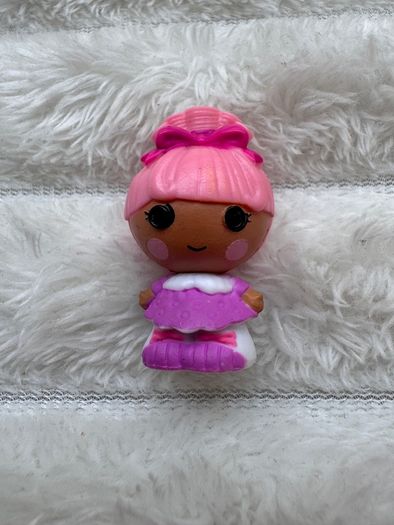 Lalaloopsy Tinies Swirly Figure Eight Girl approx. 3.5 cm. Used Please see photos