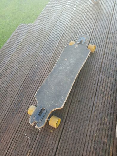 Skateboard