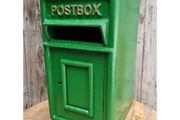 Post Box Small Cast Iron Green Insert H381