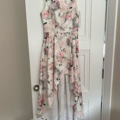 Chi chi London dress