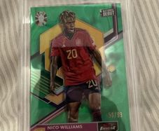 2023 Topps Finest UEFA Nico Williams RC #75 Green Lava Refractor /99 PSA 9 MINT