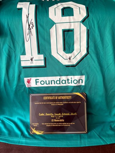 Cody Gakpo signed Liverpool jersey