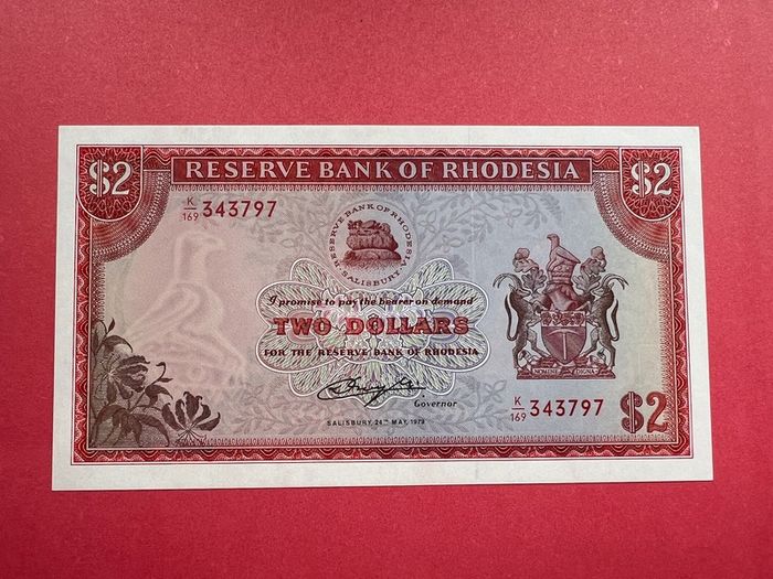 Rhodesia  2  Dollars. 1979. Pick  39b   Verified Under Uv Light . Scarce   ) UNC