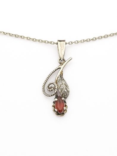 Vintage Sterling Silver Carnelian Flower Necklace