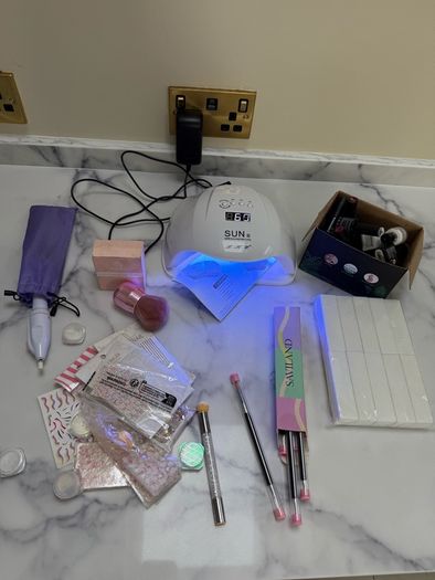 nail supplies