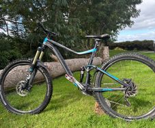 Giant Trance full suspension mountain bike