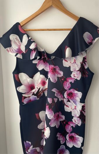 New Boohoo Plus Occasion ruffle floral midi dress plus size New with tags