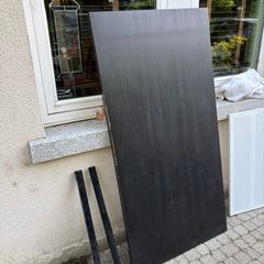 Desk top Ikea Linnmon with 2 legs