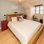 FREE Laminate flooring Image 5