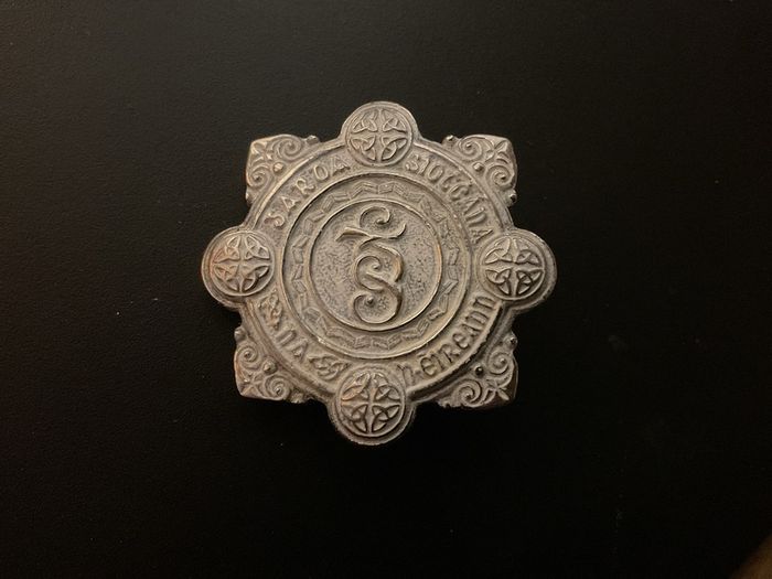 Vintage badge