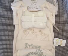 BNWT Disney Baby 11-Piece Newborn Gift Set - Prince Theme