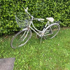 Vintage Raleigh Caprice Ladies Bike with Removable Basket