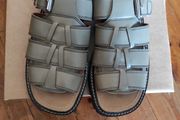 New ASTA Ladies sandals size 5