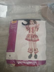 Costume
