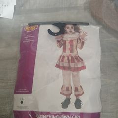 Costume