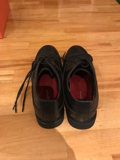 Leather Brogues - Size 4
