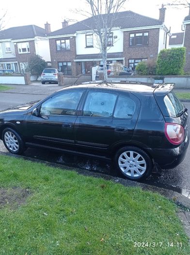2004 Nissan Almera (please read discription)