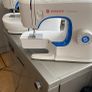 Singer Sewing Machine Image 2