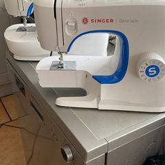 Singer Sewing Machine