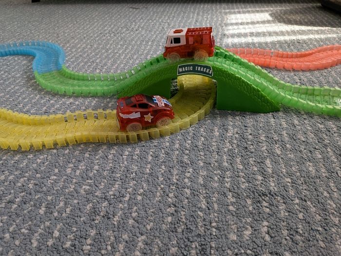 Magic tracks